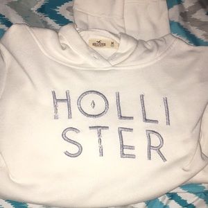 Hollister pull over